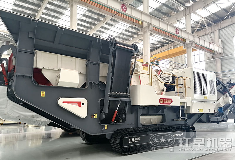 履帶移動制砂機(jī)，濕地、爬坡無障礙